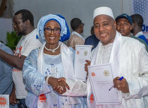 الانتخابات الرئاسية 2025 في غينيا: انسحابات متتالية تعمّق الجدل حول شفافية العملية الانتخابية