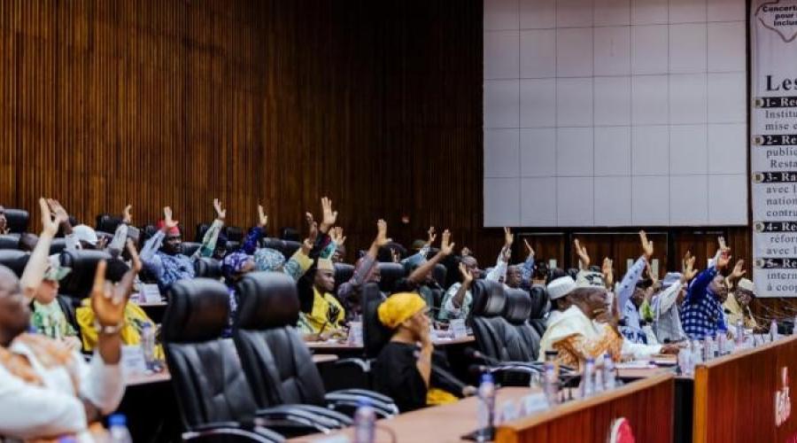 المجلس الوطني الانتقالي يعتمد قانون توجيه البحث العلمي والابتكار في غينيا